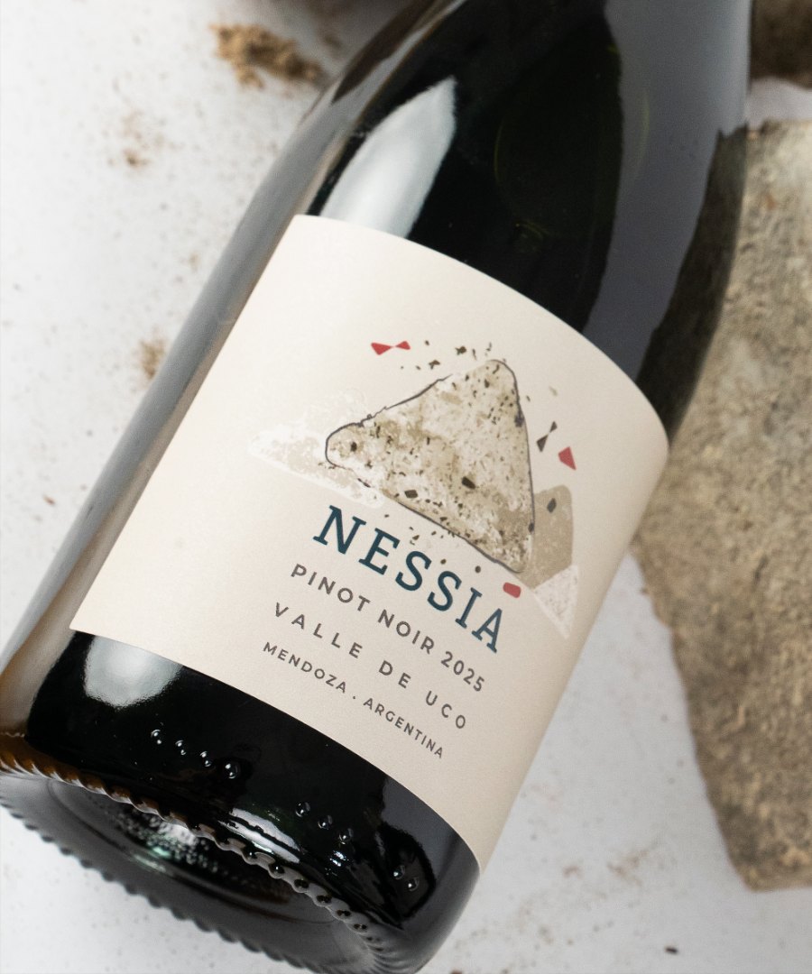 Nessia Pinot Noir 2025 — detalle